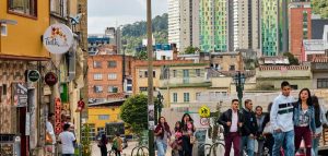 Bogota infiamma la protesta contro il governo di Duque