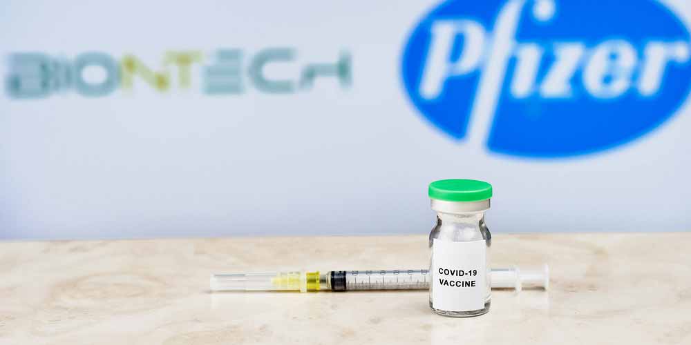 Pfizer BioNTech chiede approvazione completa del vaccino