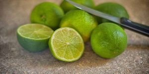 Limone verde quanti benefici soprattutto per le donne