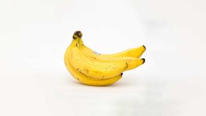 Attenzione a mangiare le banane a stomaco vuoto