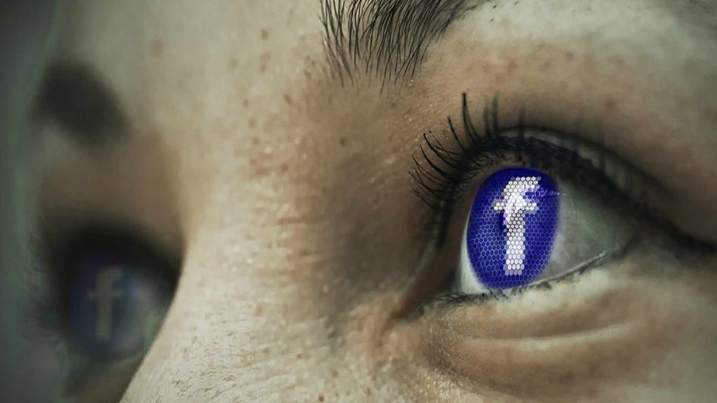 Facebook consentira fino a 5 profili diversi