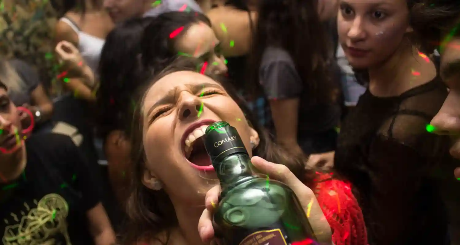 A Barcellona stop alle feste alcoliche aperto