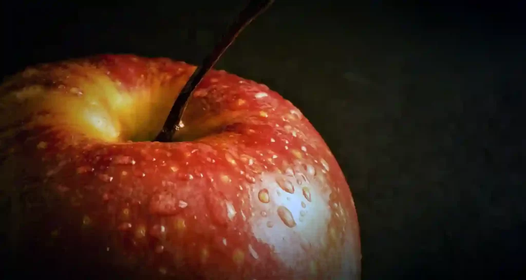 Attenzione che succede se mangi i semi di mela