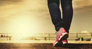 I trucchi per trasformare la tua camminata in esercizio fisico