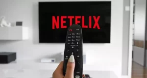 Il nuovo pacchetto Netflix Essential con pubblicita