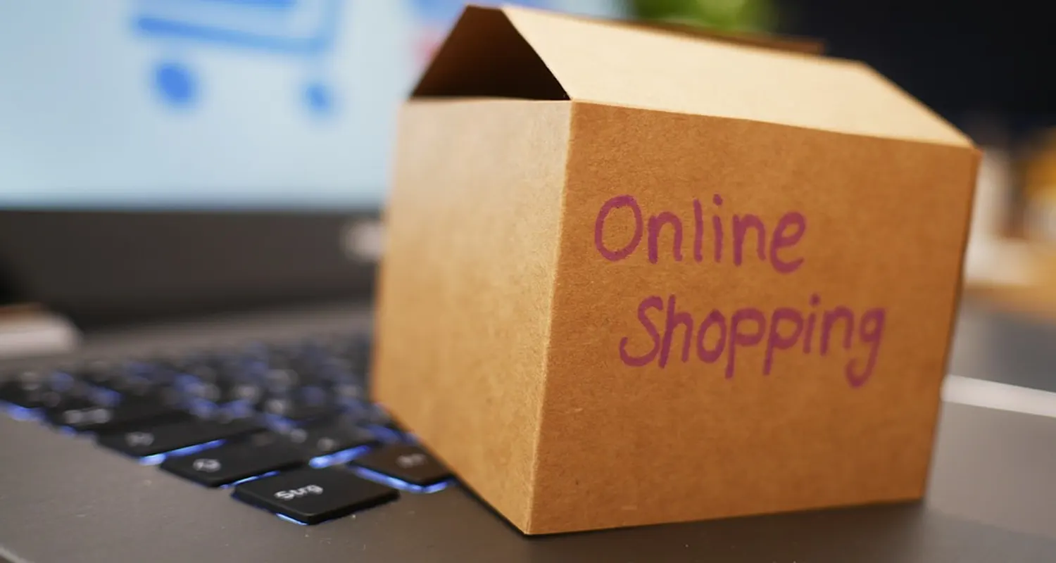 Amazon pronta a licenziare 10mila dipendenti