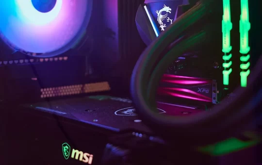 MSI annuncia la Nvidia GeForce RTX 4080