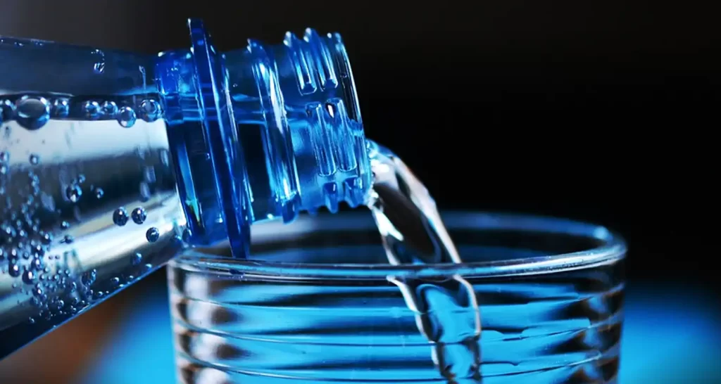 Acqua del rubinetto perche non berla