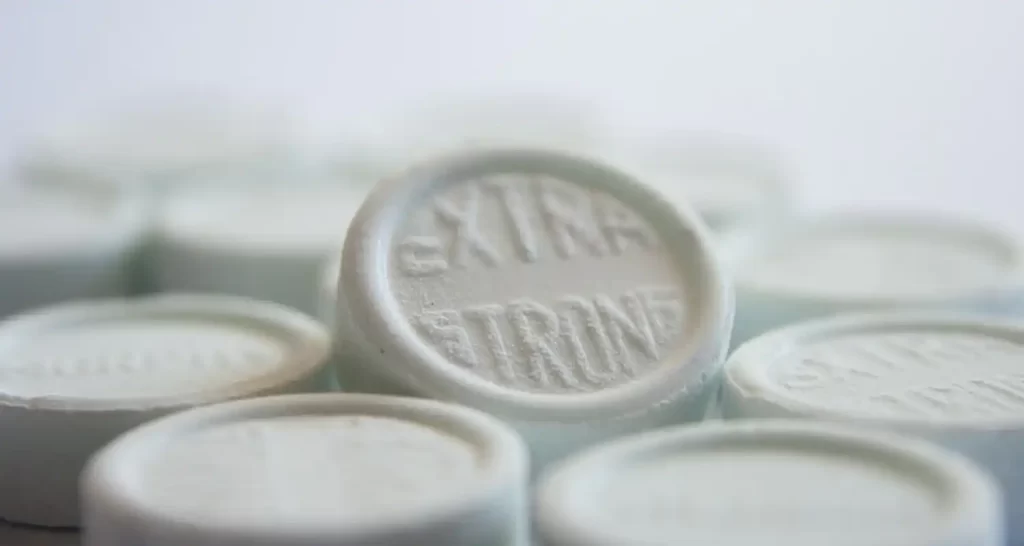 aspirina C a stomaco vuoto consigliabile