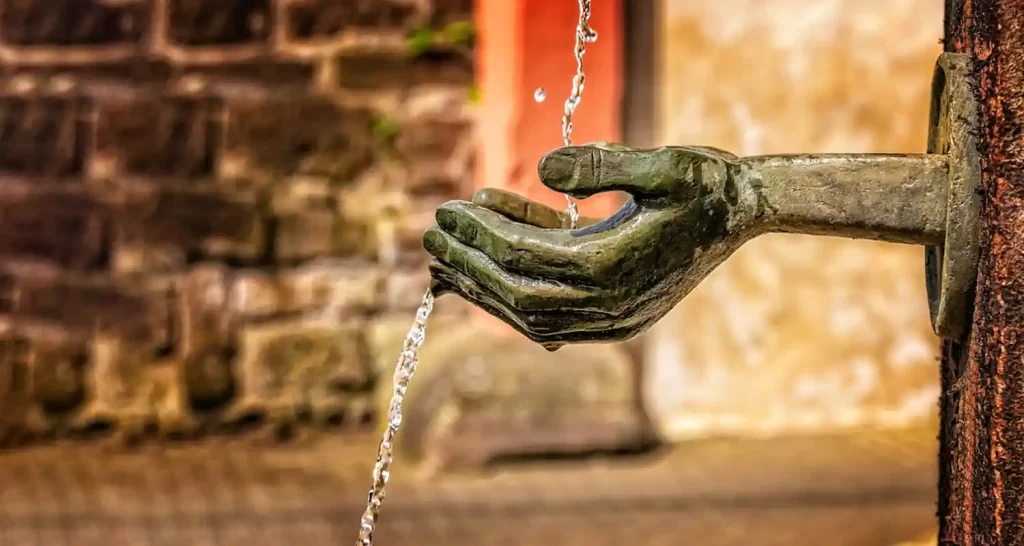 Che succede al nostro organismo se bevi troppa acqua