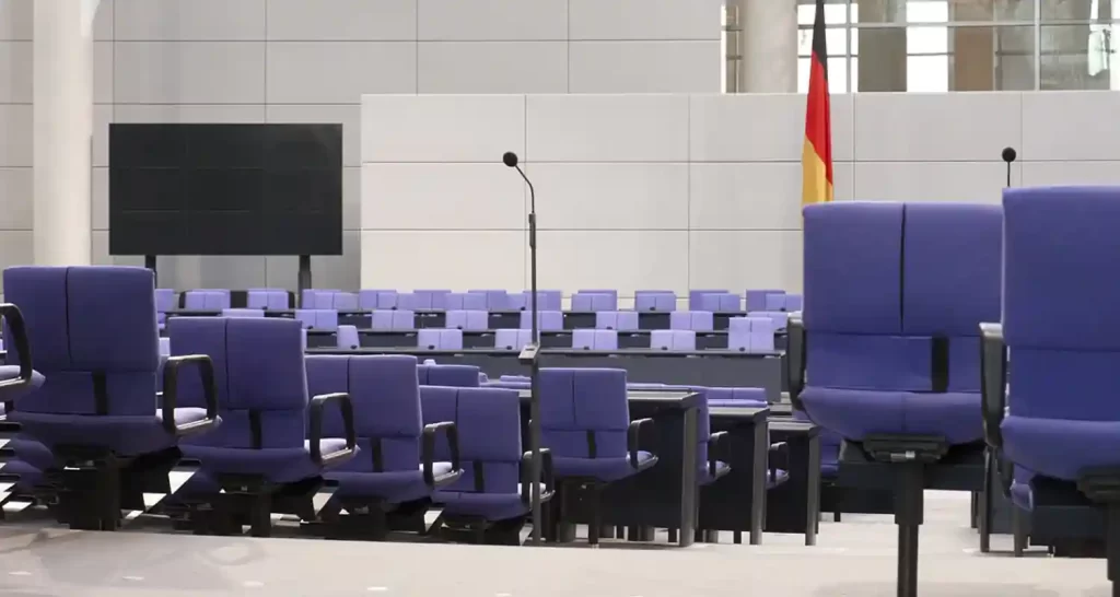 che cosa succede quando un governo cade