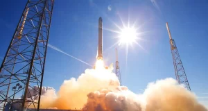 Starlink mette in orbita 23 satelliti con SpaceX