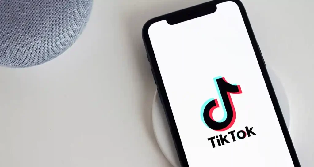 I brani di Taylor Swift rimossi dai social le motivazioni