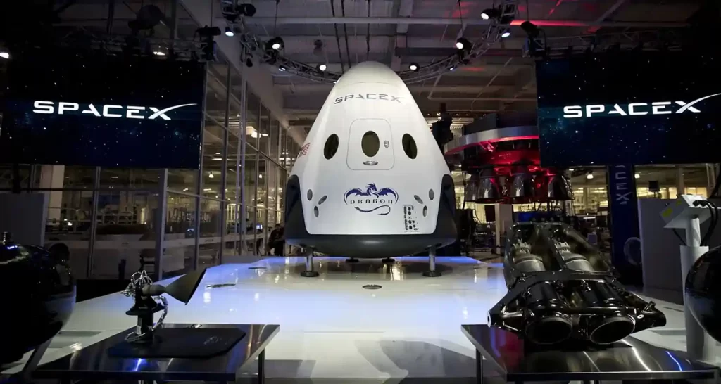 SpaceX lancia altri 24 satelliti Starlink dalla Florida