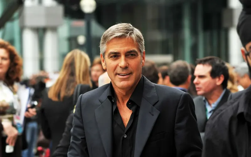 George Clooney replica a Trump dopo l’ottenimento della cittadinanza francese