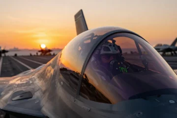 Tom Cruise torna in Top Gun 3: l’annuncio ufficiale di Paramount