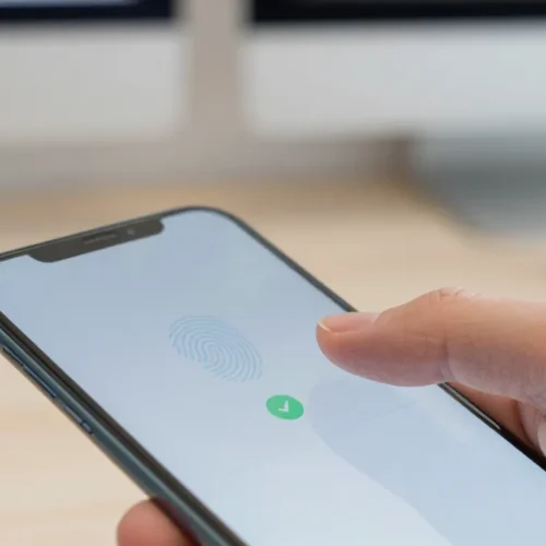 Passkey o Password: qual è la più sicura e come cambia la tua vita digitale